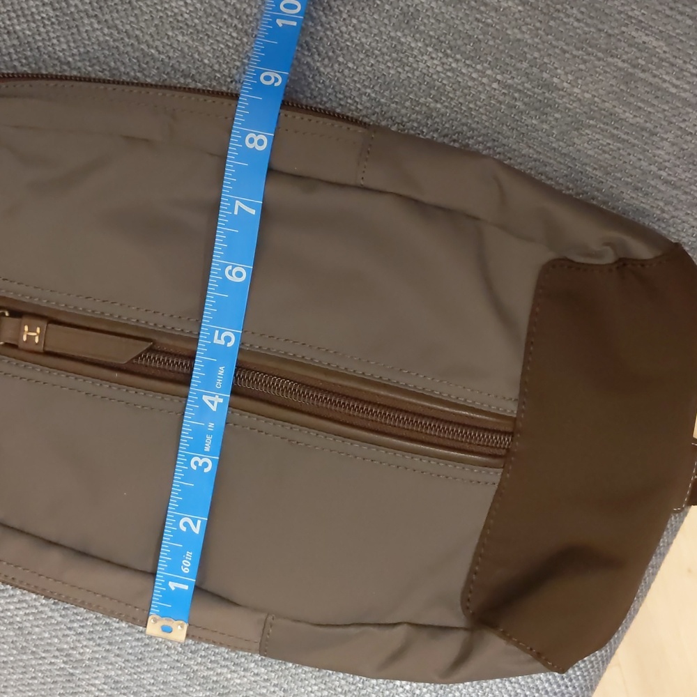 Like New Coach Varick Sling Bag - Picture 8 of 9